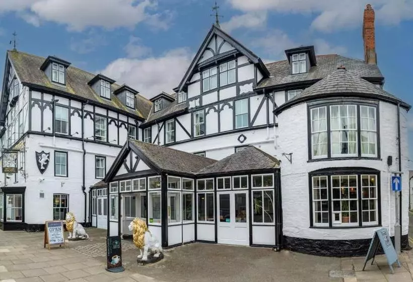 Hotel White Lion Royal