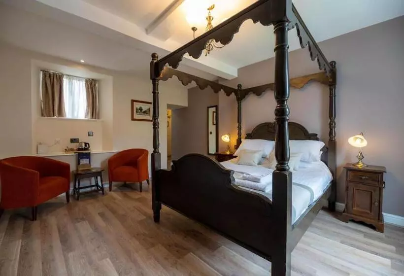 Hotel White Lion Royal