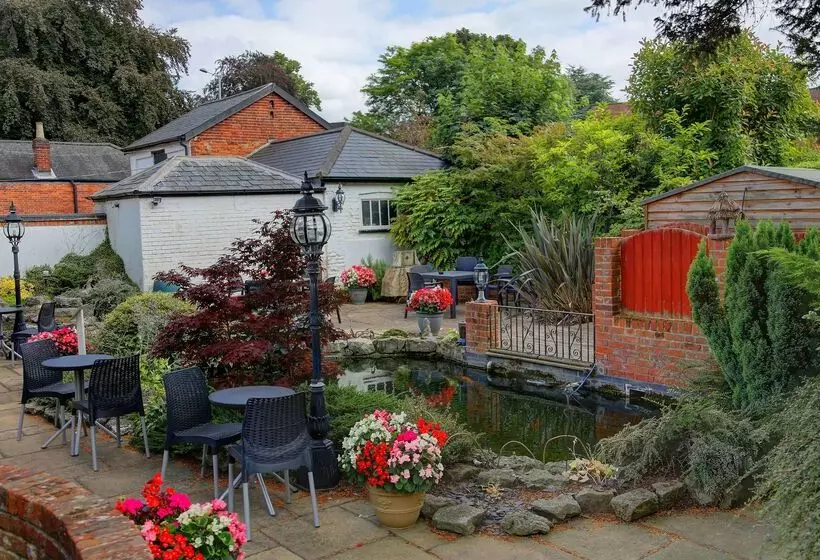 בית מלון כפרי Best Western Annesley House