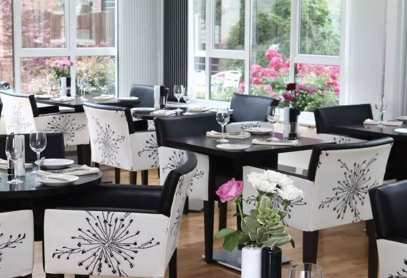 בית מלון כפרי Best Western Annesley House