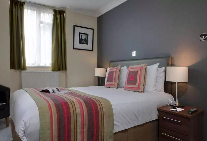 هتل Best Western Burns  Kensington