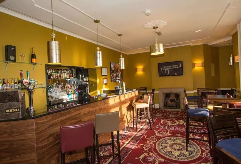 Отель Crabwall Manor & Spa   Bw Signature Collection