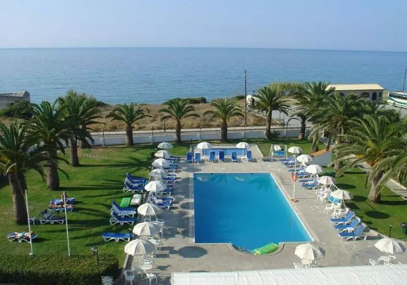 Отель Golden Sands