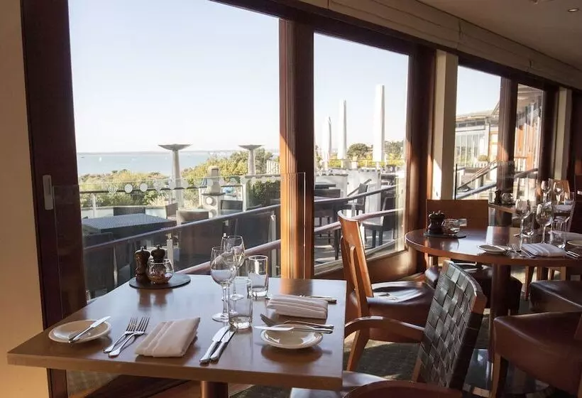 Hotel Harbour Heights