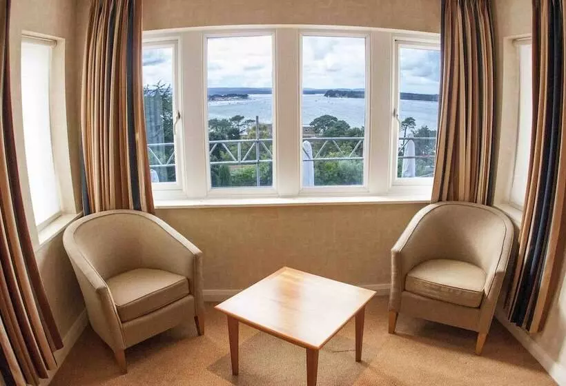 Hotel Harbour Heights