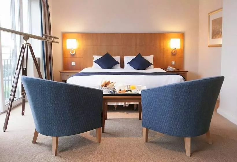 Hotel Harbour Heights