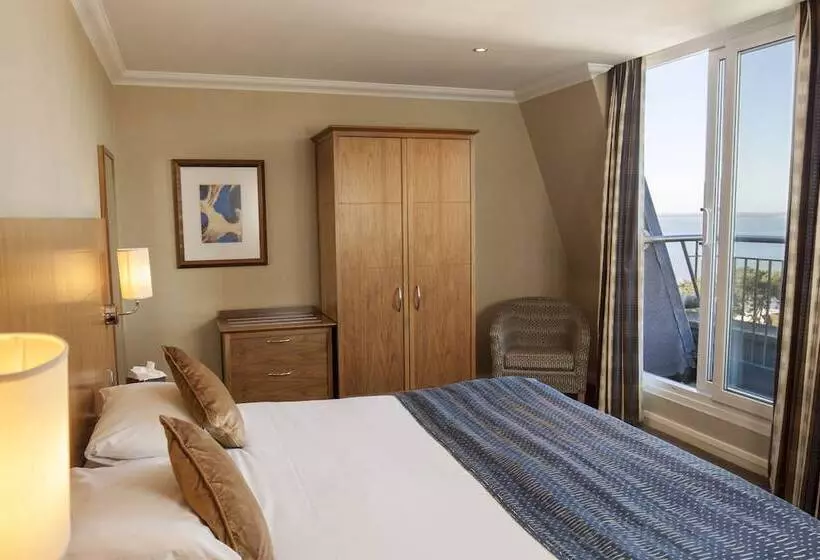 Hotel Harbour Heights