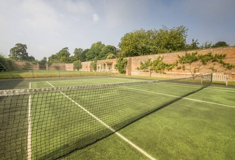 فندق Hartwell House & Spa