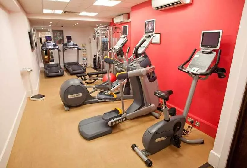 هتل Hilton London Olympia