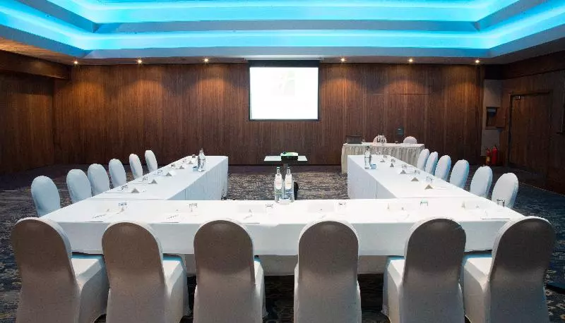 호텔 Holiday Inn London Wembley