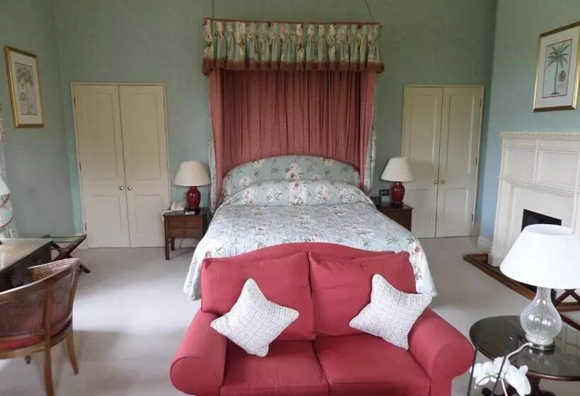 Отель Horsted Place