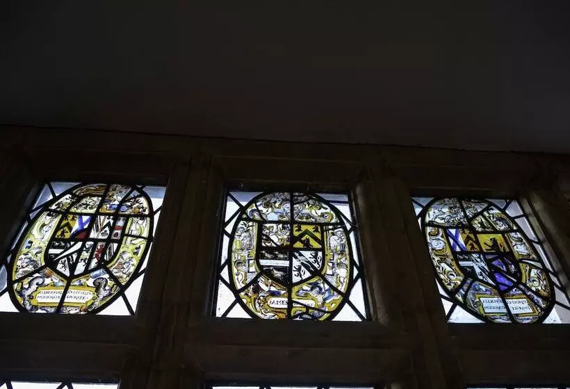 Отель Karma Salford Hall