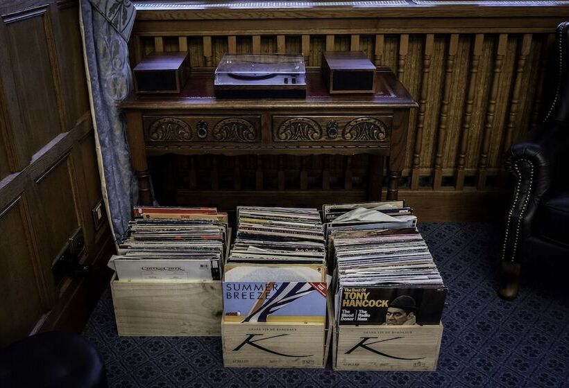 ホテル Karma Salford Hall