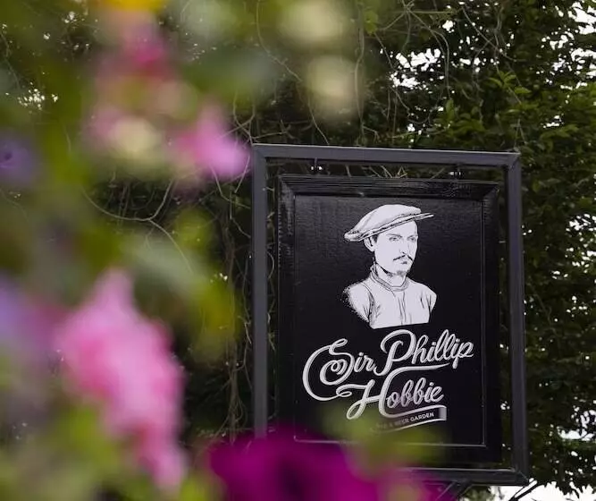 Отель Karma Salford Hall