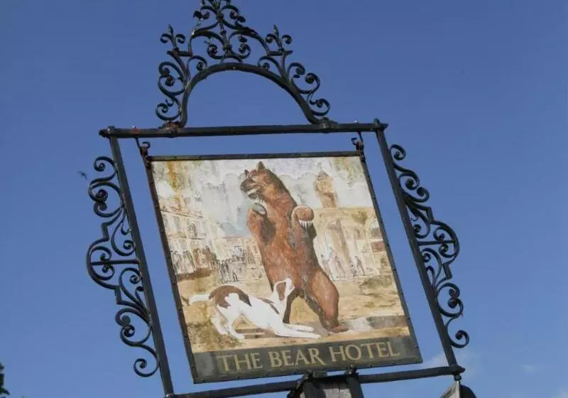 فندق Macdonald Bear