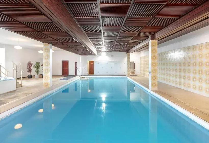 Hotel North West Castle