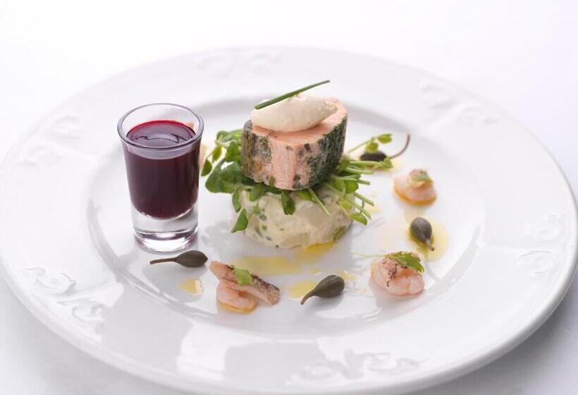 فندق North West Castle