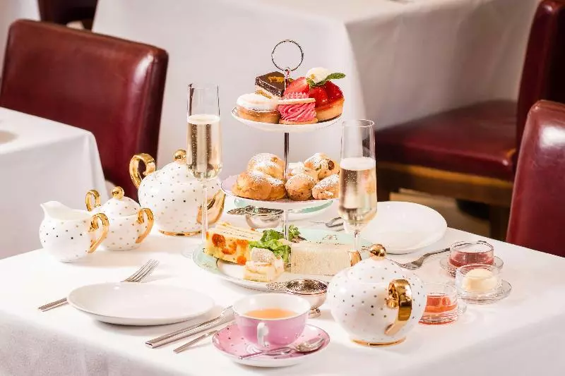 Radisson Blu Hotel, London Bond Street