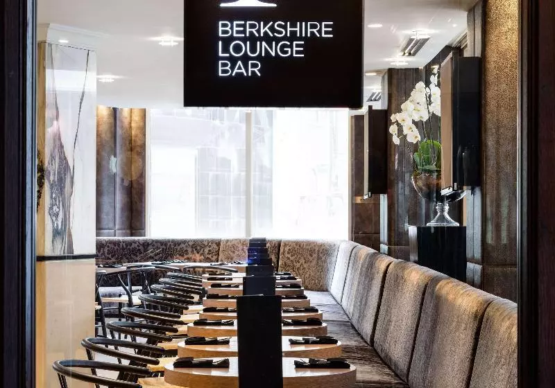 Radisson Blu Hotel, London Bond Street