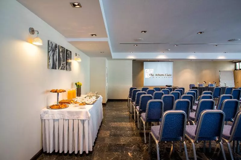 Отель The Athens Gate