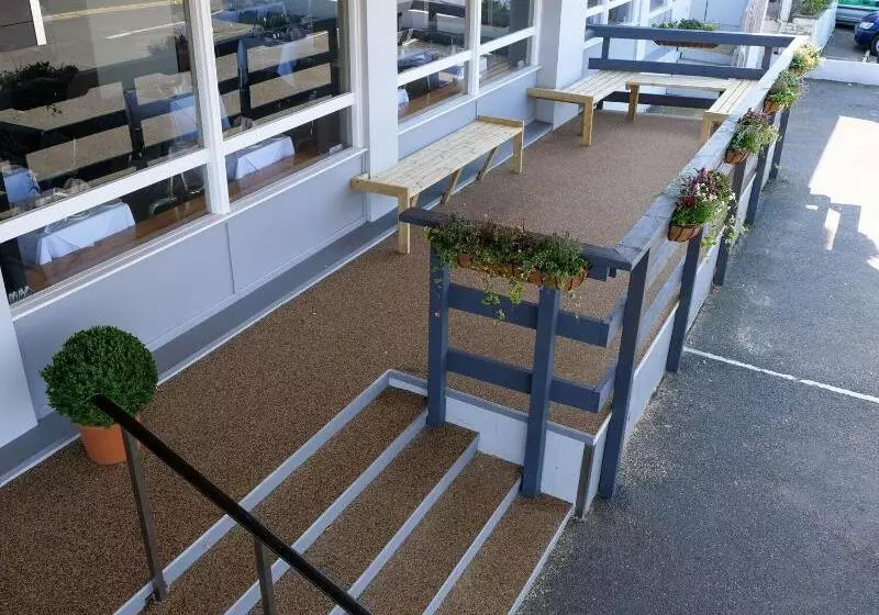 Отель The Kilbirnie