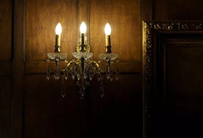 فندق Thornbury Castle   A Relais & Chateaux