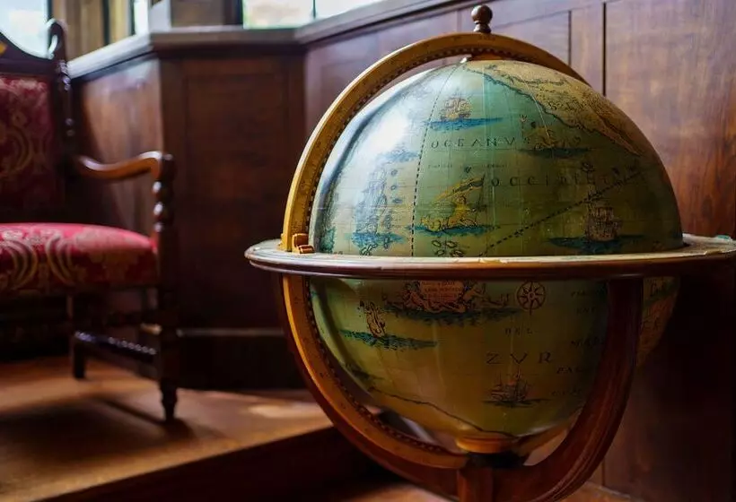 فندق Thornbury Castle   A Relais & Chateaux