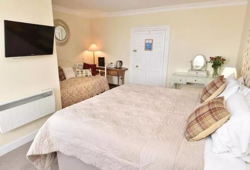 The Royal Hotel Cromarty