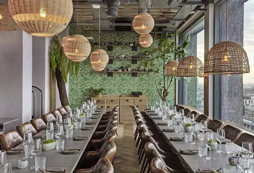 Treehouse Hotel London