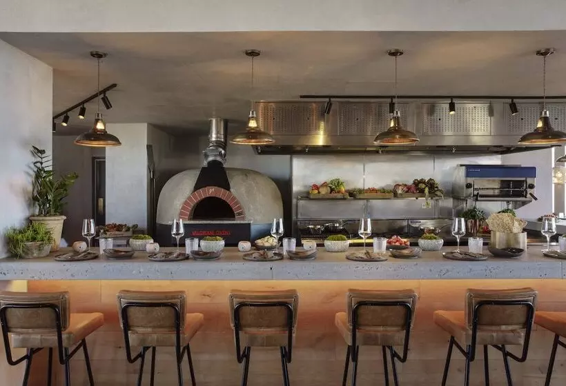 Treehouse Hotel London