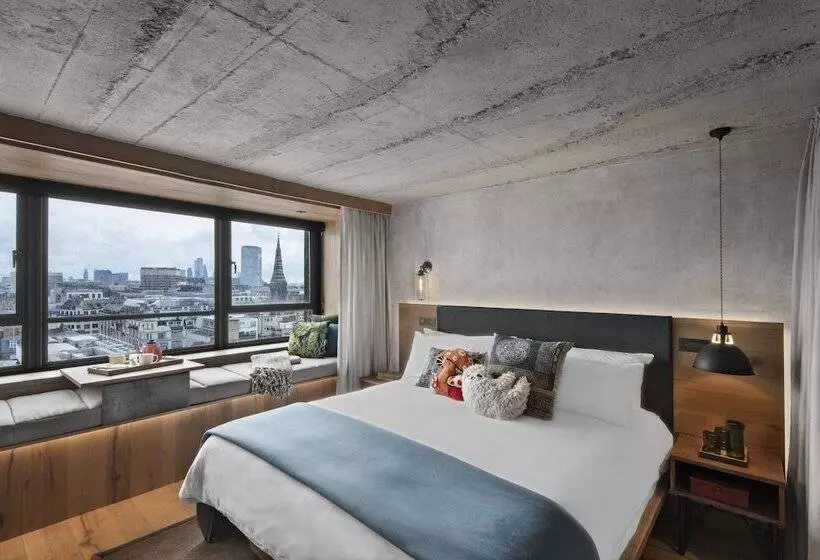 Treehouse Hotel London