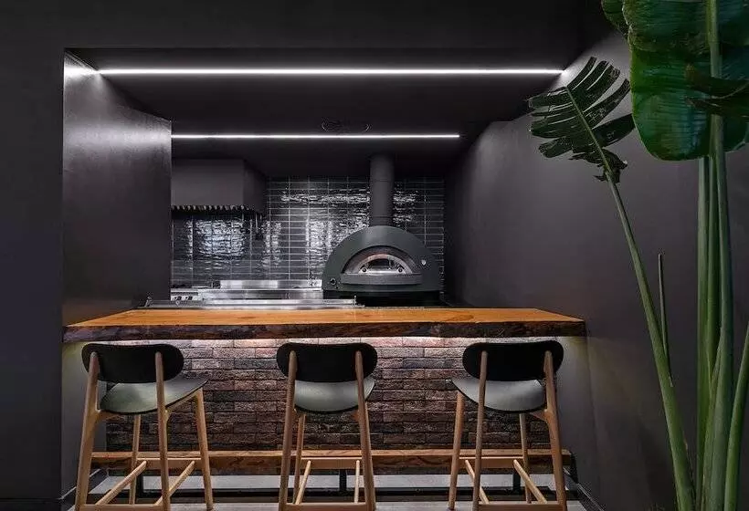 בית מלון כפרי Amada Colossos Resort