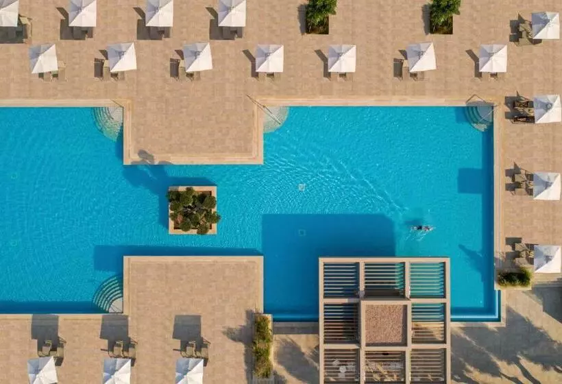 בית מלון כפרי Amada Colossos Resort