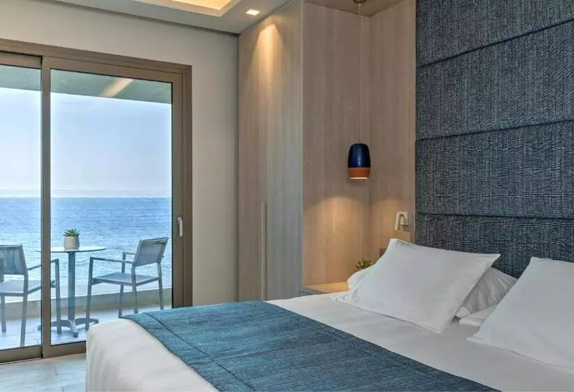 בית מלון כפרי Amada Colossos Resort