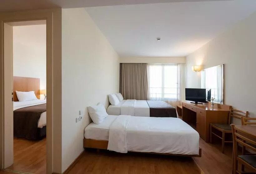 هتل Angela Downtown