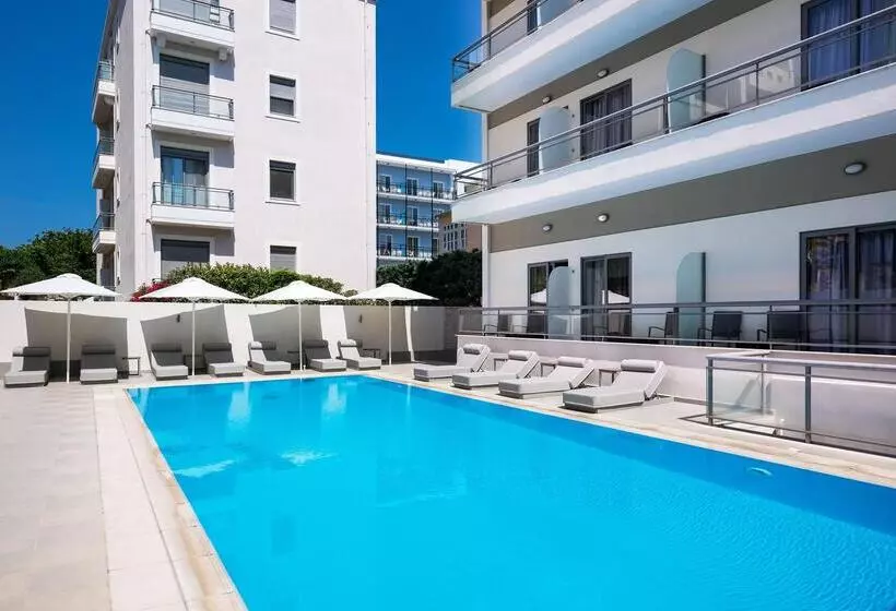 هتل Angela Downtown