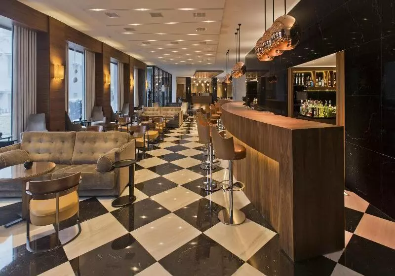 ホテル Aquila Atlantis