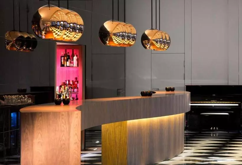 ホテル Aquila Atlantis