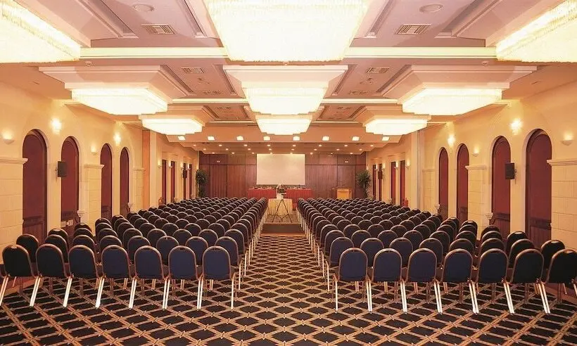 ホテル Aquila Atlantis