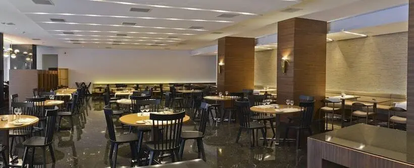 ホテル Aquila Atlantis