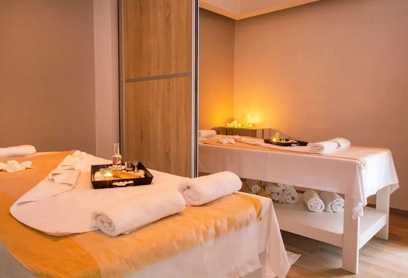 ホテル Aquila Atlantis