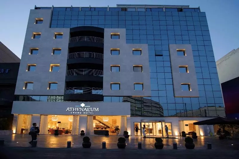 Hotel Athenaeum Grand