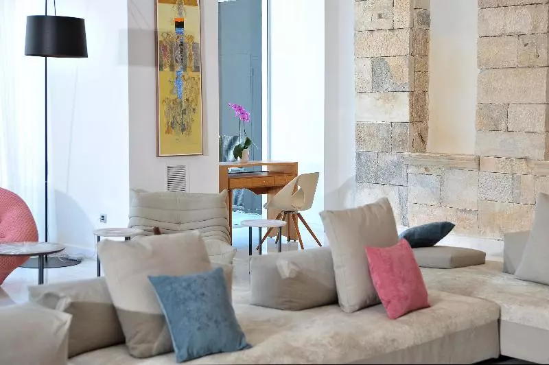 Hotel Athenaeum Grand