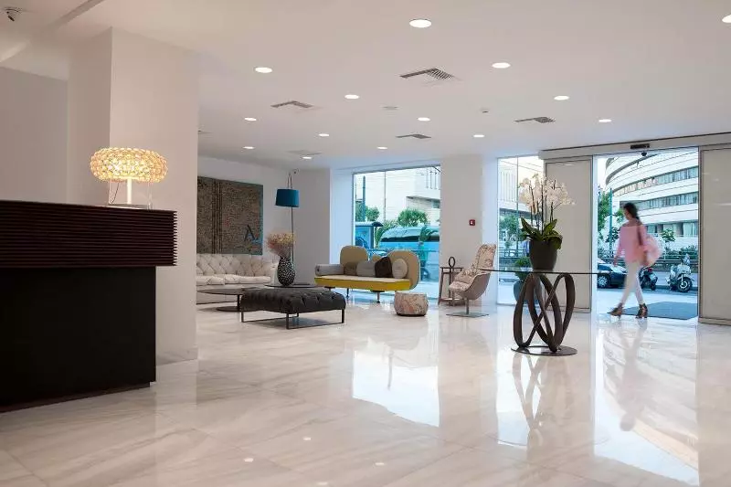 Hotel Athenaeum Grand