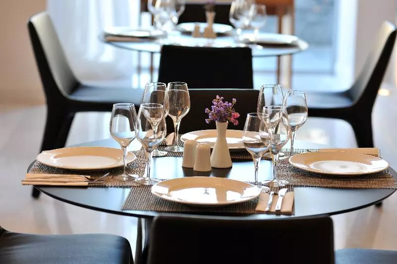 Hotel Athenaeum Grand