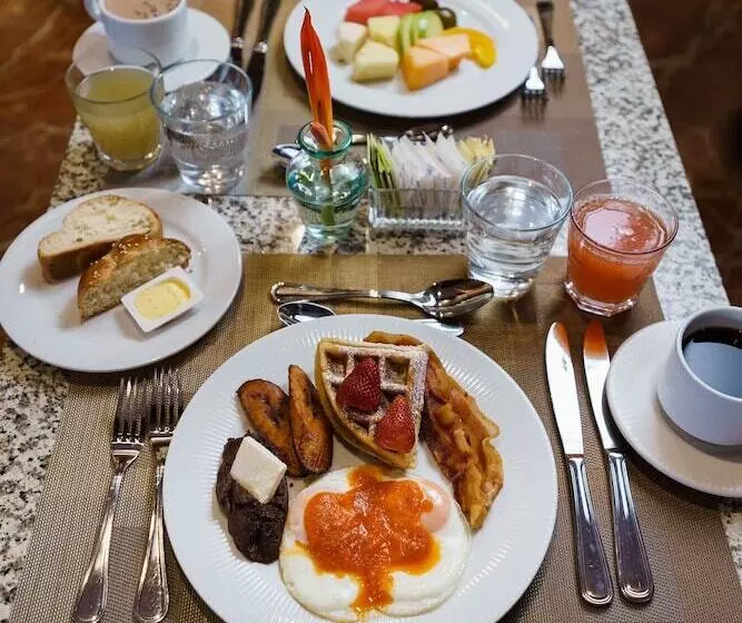 فندق Barcelo Guatemala City