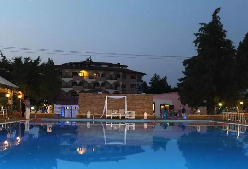 فندق Arxhontiko Chris & Eve