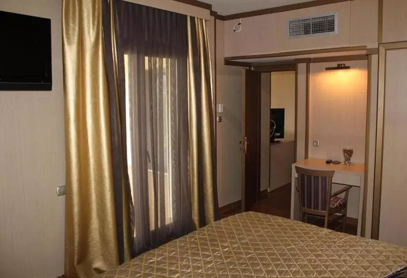 فندق Arxhontiko Chris & Eve