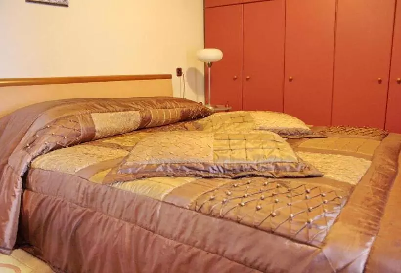 فندق Arxhontiko Chris & Eve