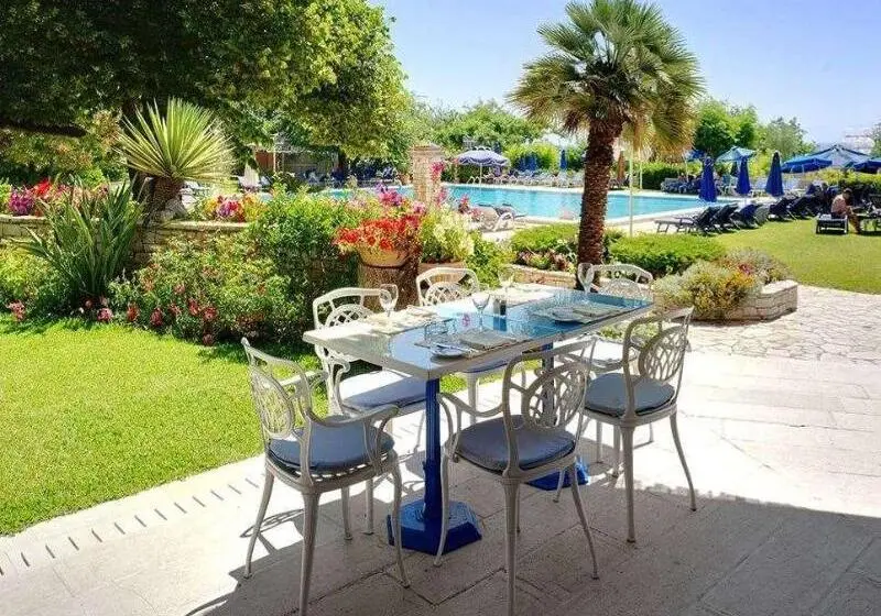 Hotelli Corfu Palace